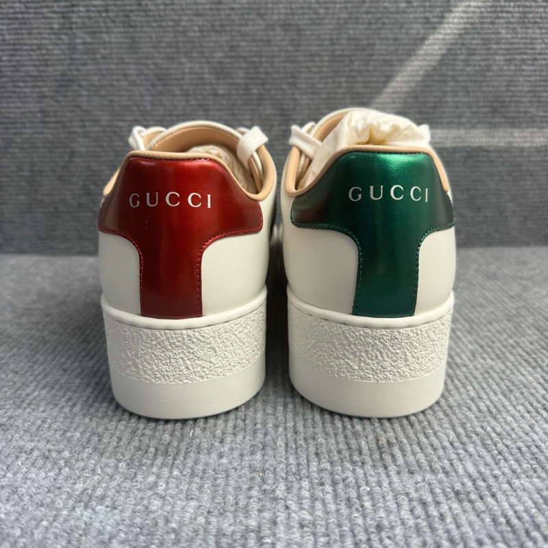 全新Gucci古馳小白鞋皮面金蜜蜂刺繡厚底板鞋35.5碼-2