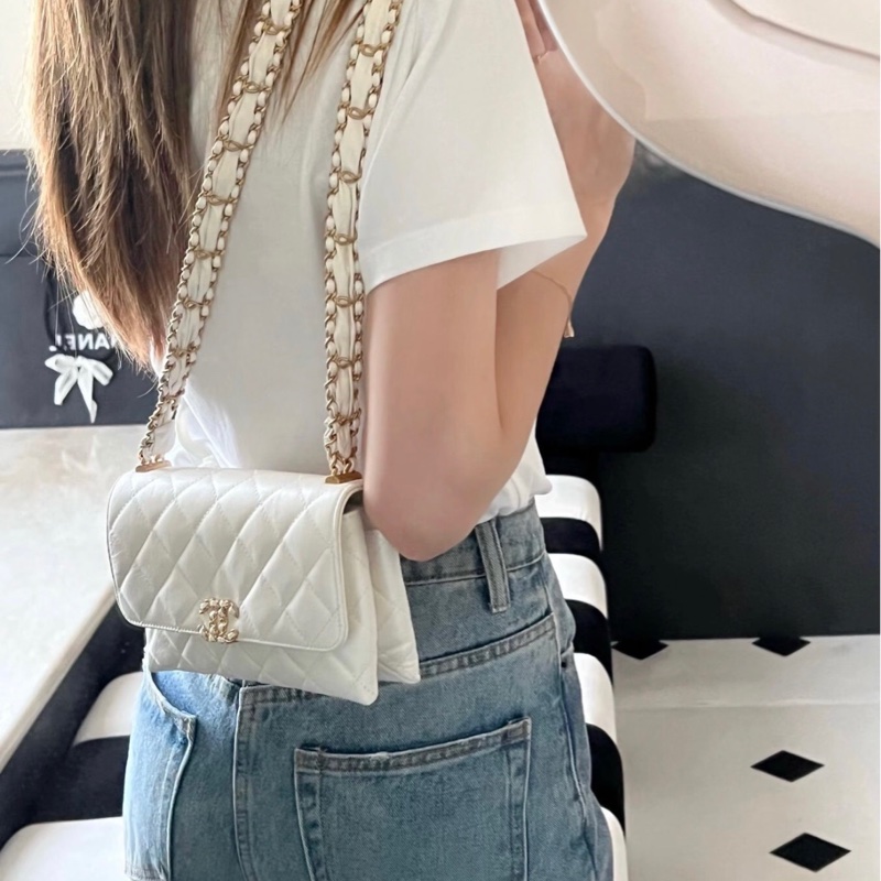 Chanel香奈兒23k白色風琴包，23年芯片，尺寸13/18/6cm，有塵袋-0