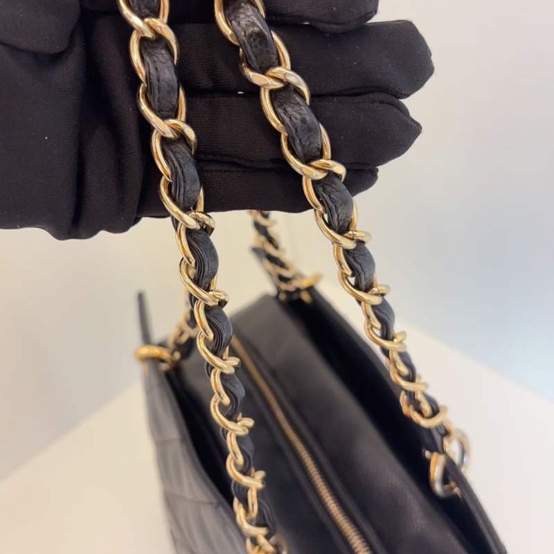 CHANEL香奈兒PTT經典黑金荔枝皮拉鏈雙C小胖墩999新🥤-20
