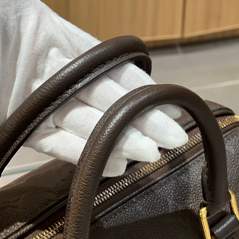 LV路易威登 Speedy25压纹斜挎包-5