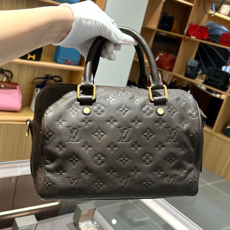 LV路易威登 Speedy25压纹斜挎包-8