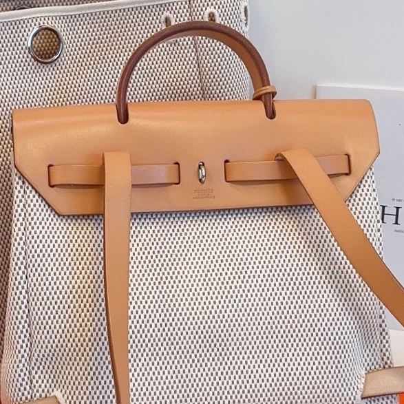 Hermes 愛馬仕 Herbag 橫版31 竪版29 華夫格金棕配米白 雙肩包 替換袋兩個尺寸都有！大熱組合-6