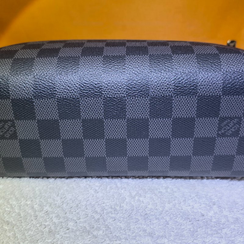 LV MICK PM 黑棋盤郵差斜背包 N40003-3