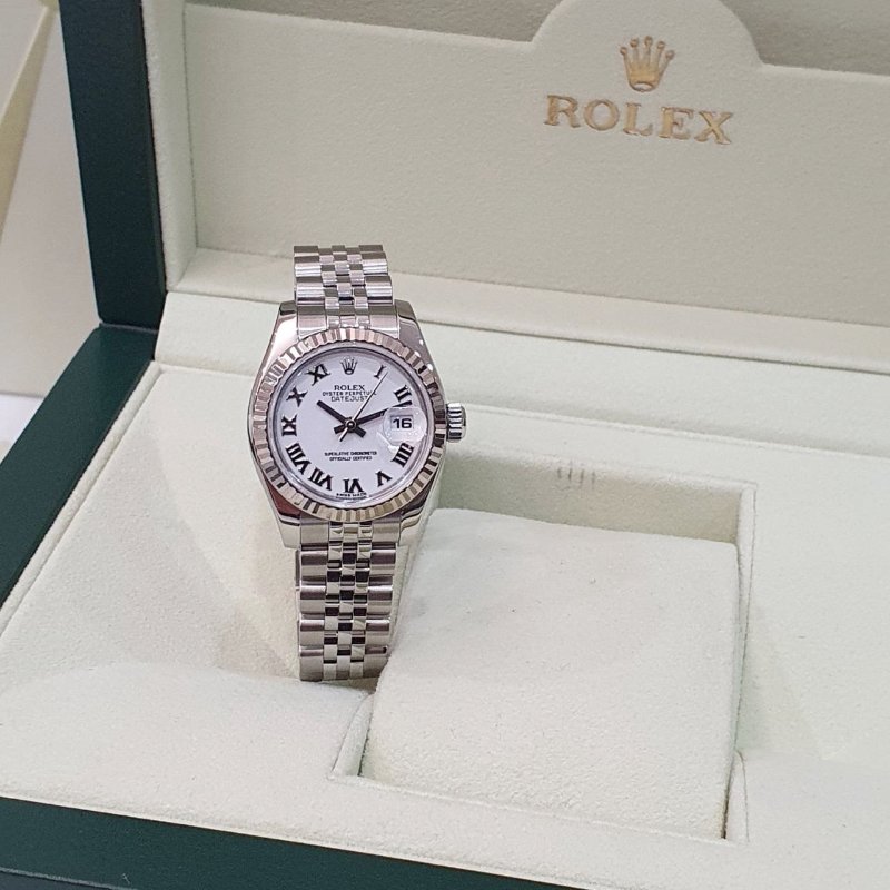 【大眾名錶】ROLEX勞力士 179174 Datejust 新款 蠔式日誌 太陽圈 白色羅馬面盤 五珠帶 錶徑26mm 自動上鍊 大眾名錶G275-1