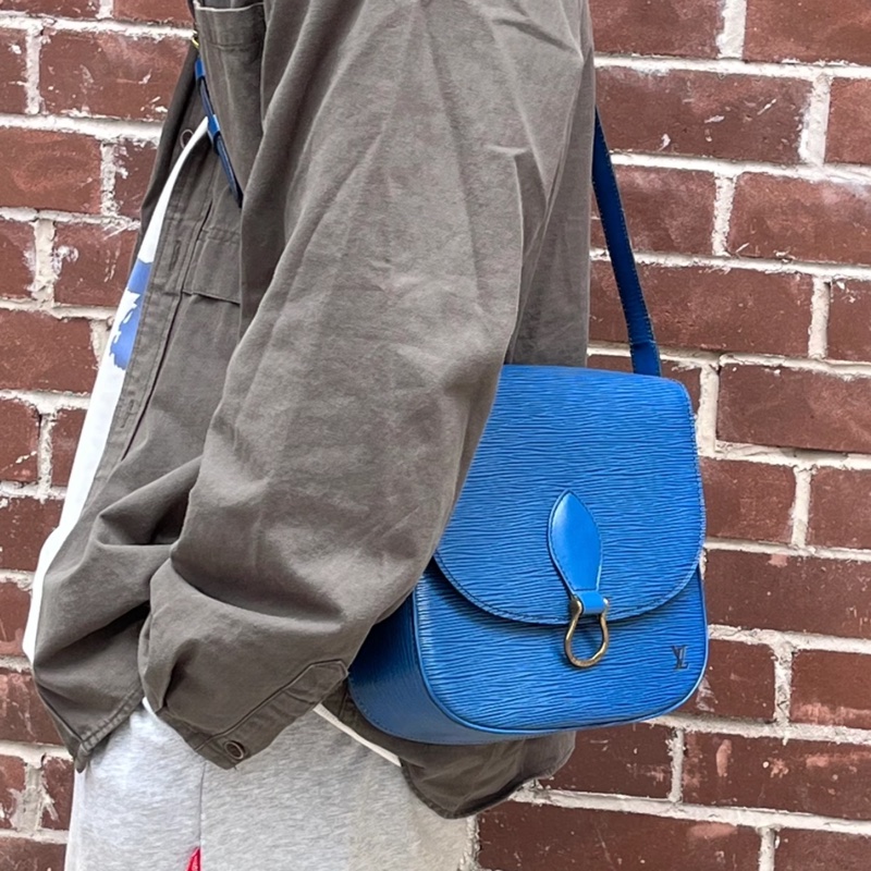 🌷Louis Vuitton 水波紋斜背包EPI側背包｜經典花紋✦fufu style 精品✦ 氣質款｜側背包.斜背包-6