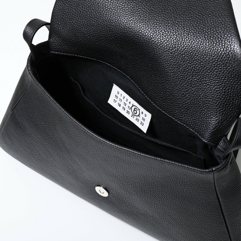 Maison Margiela MM6-8