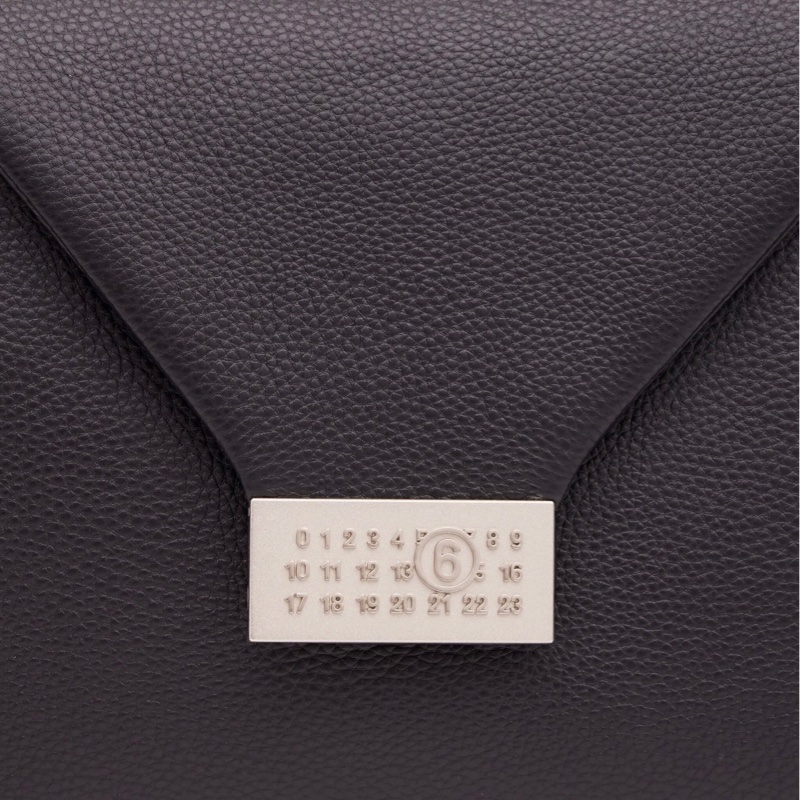 Maison Margiela MM6-9