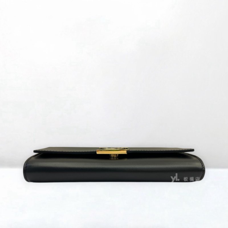 S5412-LV 黑滑面牛皮金色LOGO下蓋鍊包-4