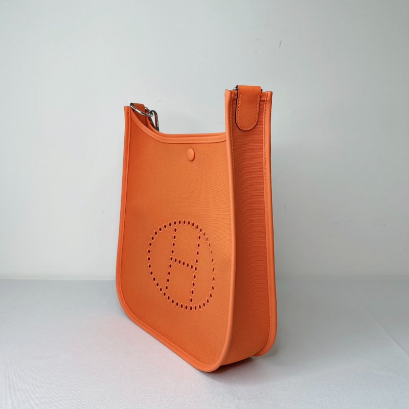 HERMES 全新Neo Evelyne 29肩背包-2