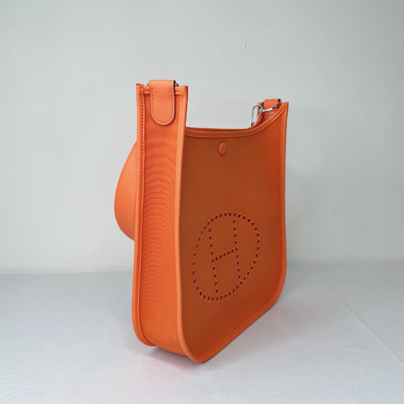HERMES 全新Neo Evelyne 29肩背包-3
