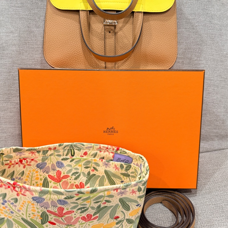 Hermes Halzan 25 餅乾色拼黃色銀扣-0