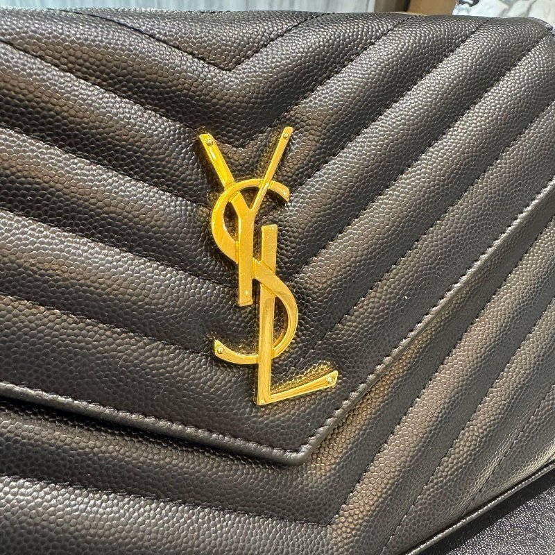 *SHIHNA名牌精品* YSL 黑金荔枝皮鍊帶肩背包-4