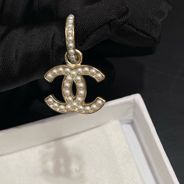 CHANEL/香奈兒 經典雙C掛墜珍珠耳環 金色 附件：無-2