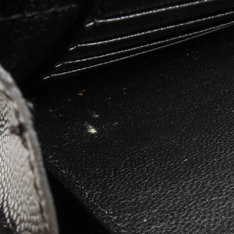 SAINT LAURENT 牛皮皮革Cassandre Clutch手拿包-15