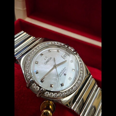 真品 OMEGA 歐米茄 珍珠母貝自動機芯鑽錶 原裝盒裝保單齊