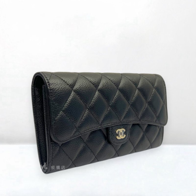 S5422-Chanel 黑荔枝牛皮金扣下蓋長夾AP0241-1