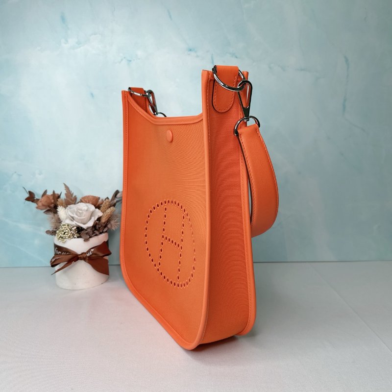 HERMES 全新Neo Evelyne 29-2