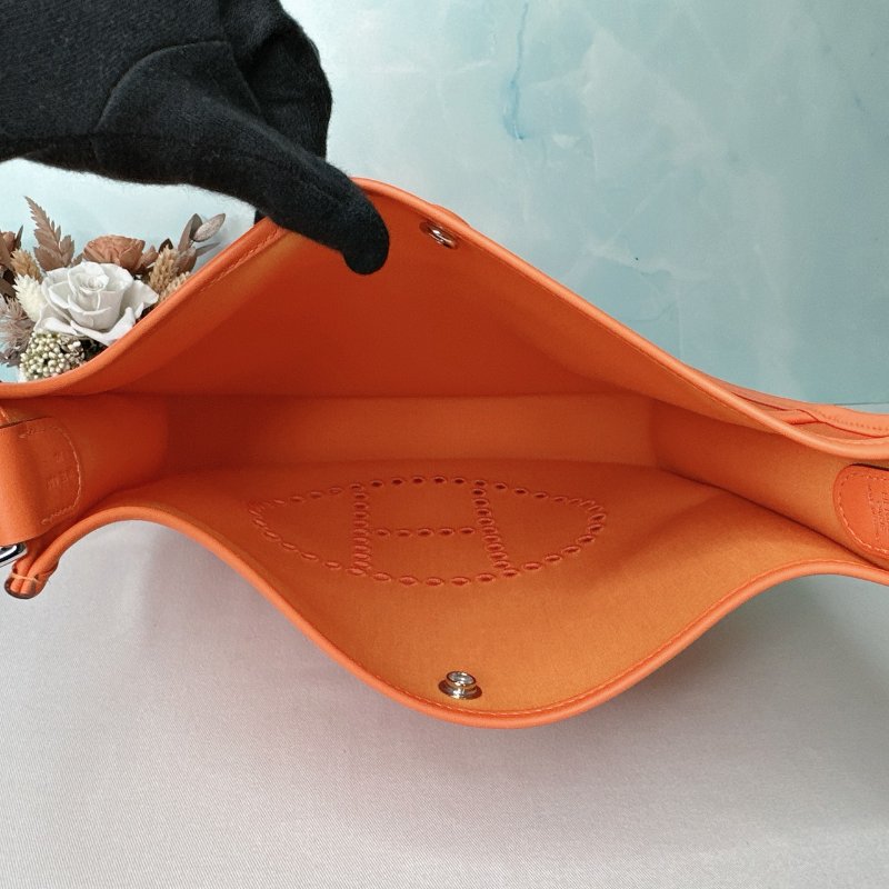 HERMES 全新Neo Evelyne 29-4