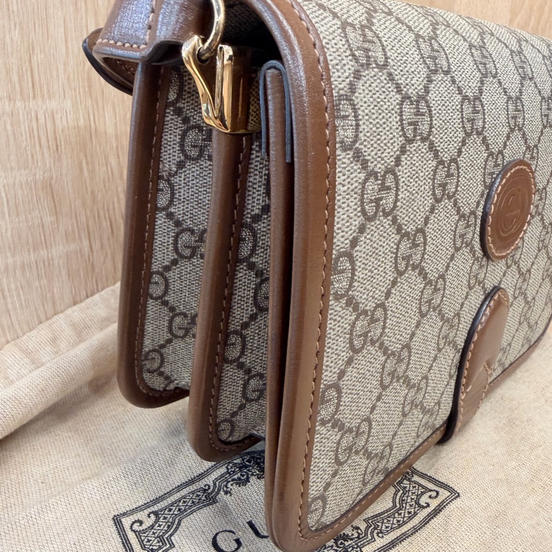 Gucci interlocking pvc斜背包-1