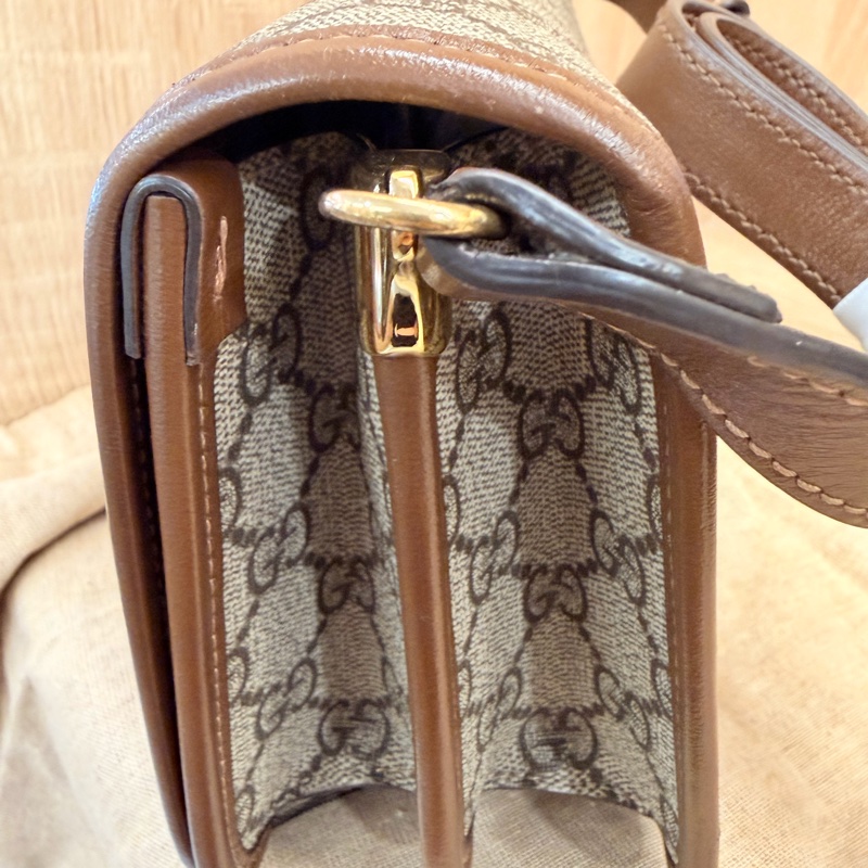 Gucci interlocking pvc斜背包-14