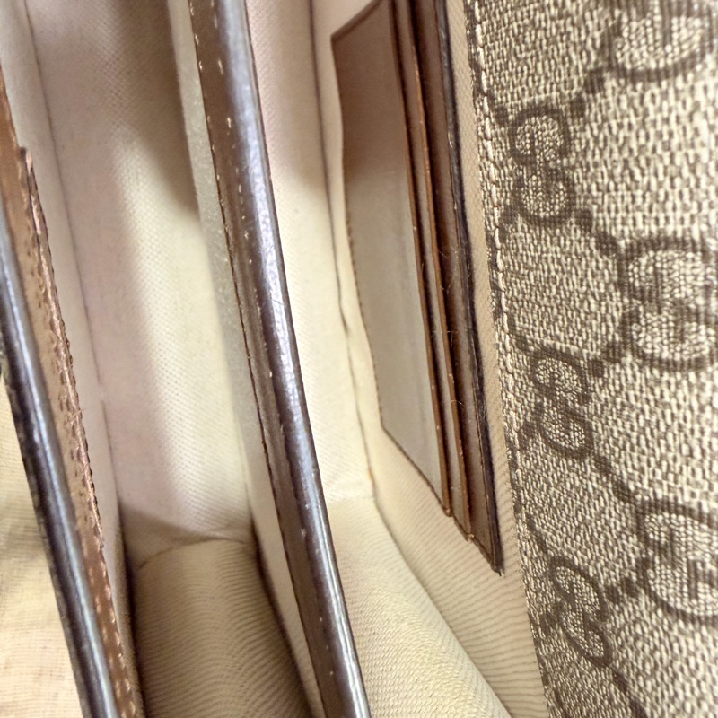 Gucci interlocking pvc斜背包-18