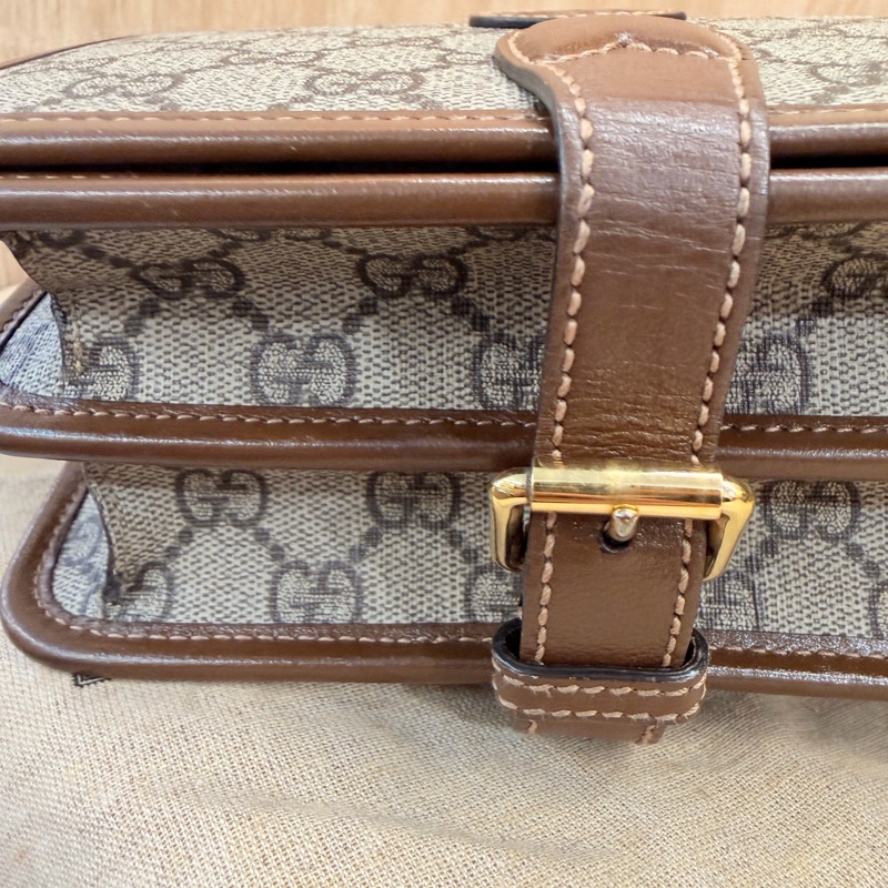 Gucci interlocking pvc斜背包-26