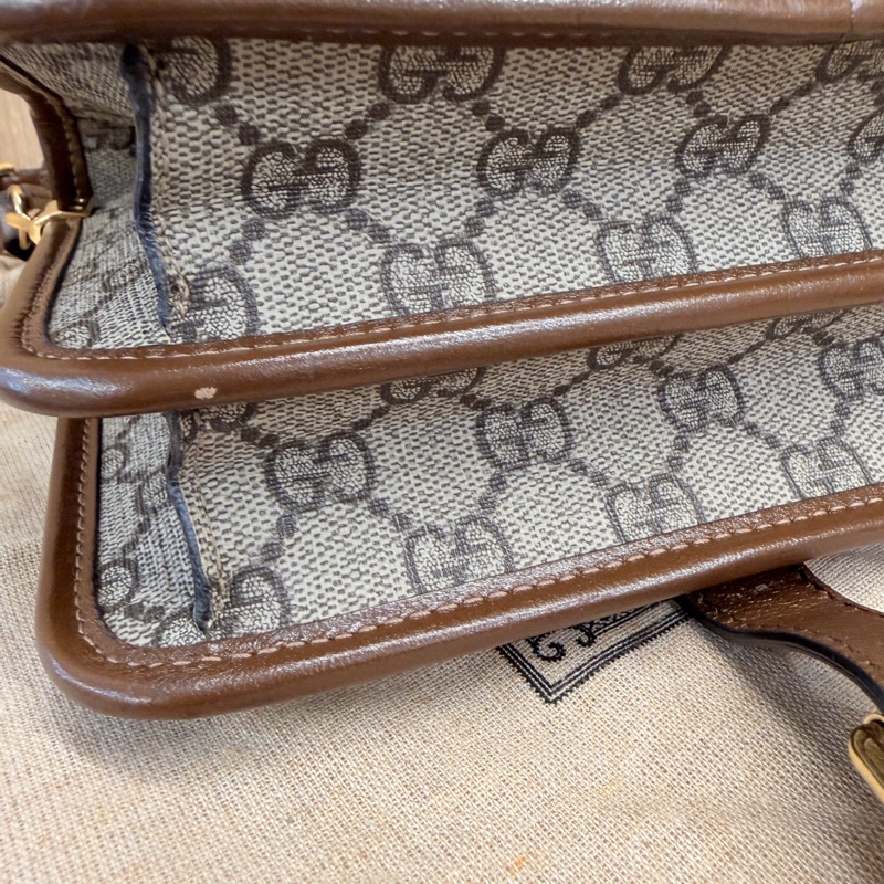Gucci interlocking pvc斜背包-31