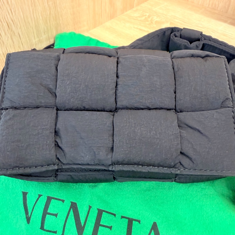 BV cassette 黑尼龍2*4格胸包-7