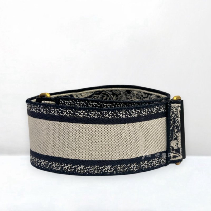 S5431-Dior 動物系列刺繡寬版背帶-1