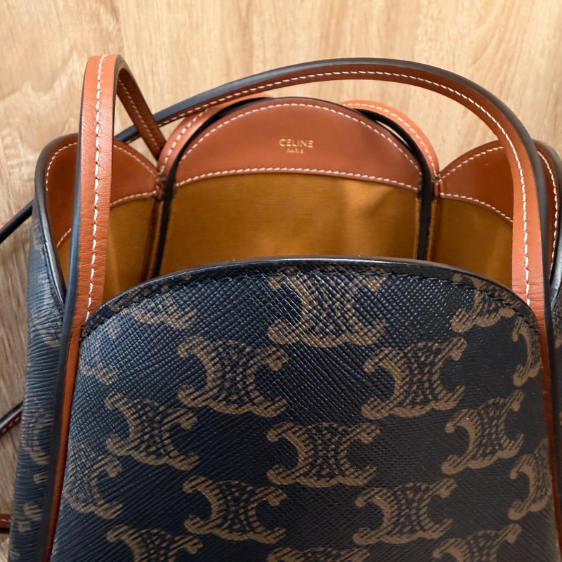 Celine 老花花苞造型斜背包-4