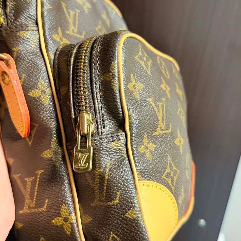 Lv經典老花雙層相機包/男女通用款-1