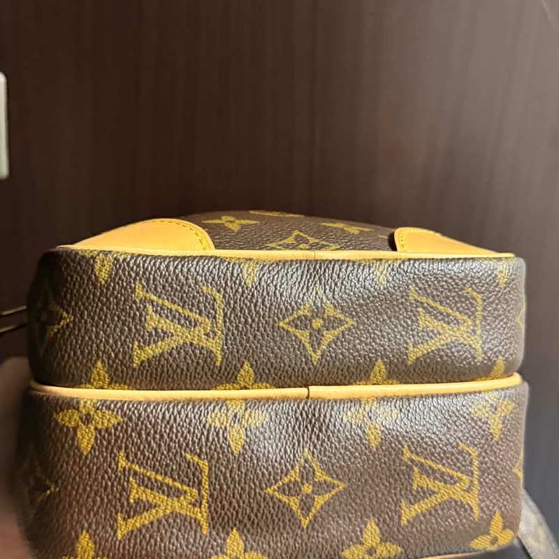 Lv經典老花雙層相機包/男女通用款-2