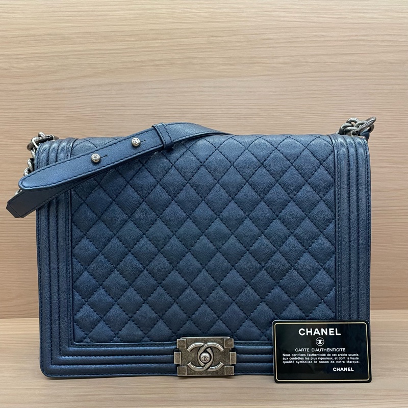 Chanel香奈儿Leboy大號 蓝色銀扣荔枝皮 牛皮菱格纹 2014年‘18開 有卡 有塵袋 無盒子 尺寸底長30*高21*寬8*-0