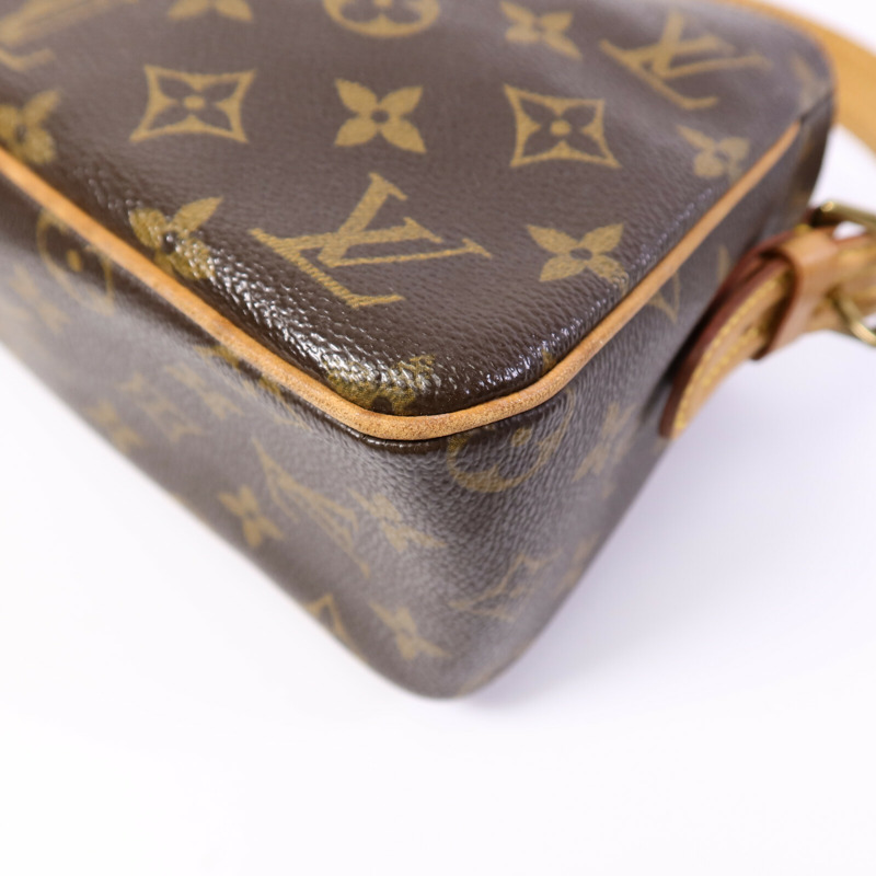 LOUIS VUITTON Monogram Viva Cite MM肩背袋-11