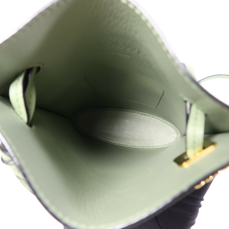 LOEWE 牛皮皮革Dice Pocket In Classic肩背袋-4
