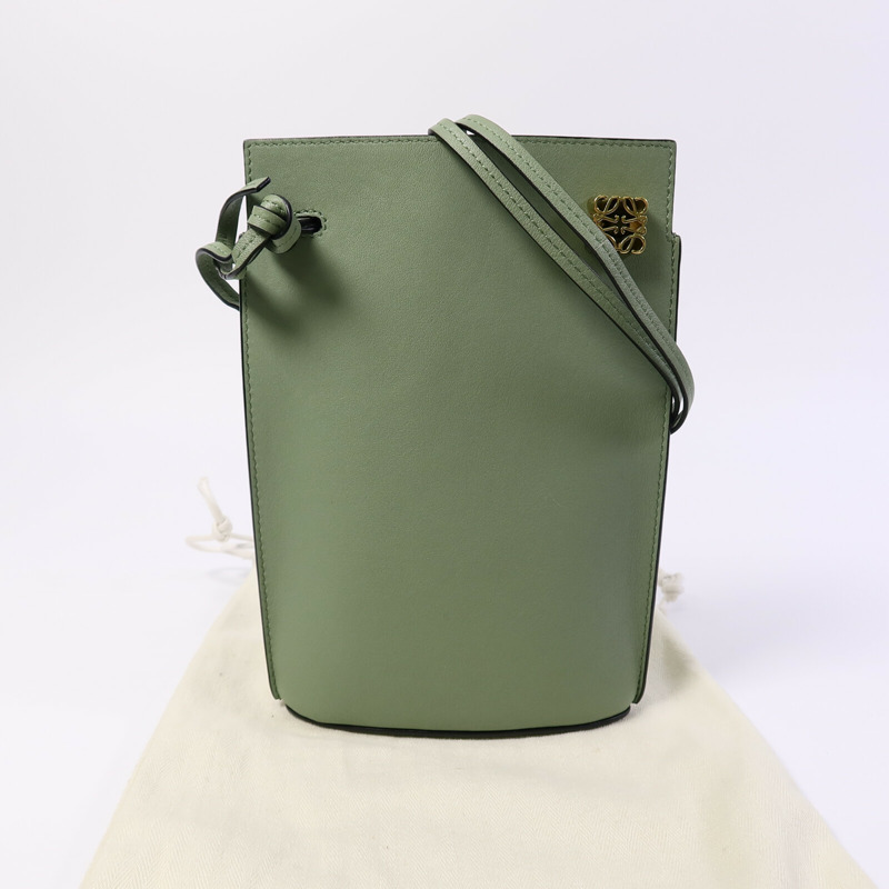 LOEWE 牛皮皮革Dice Pocket In Classic肩背袋-8
