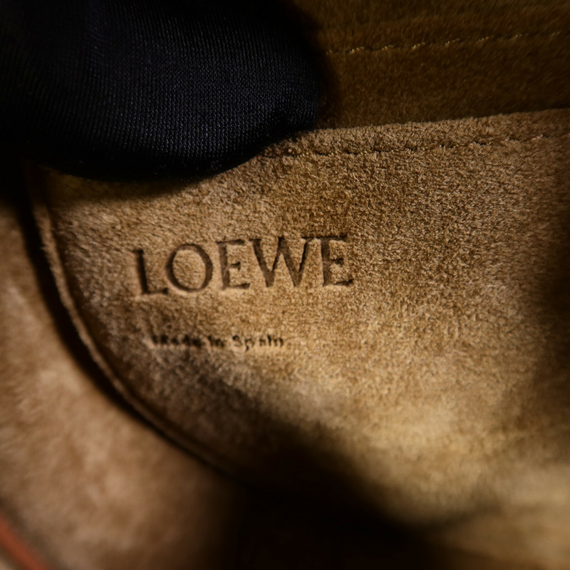 LOEWE 牛皮皮革Mini Gate肩背袋-5