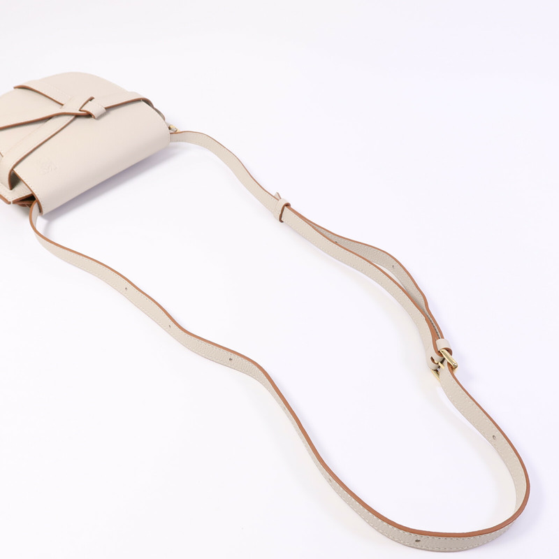 LOEWE 牛皮皮革Mini Gate肩背袋-8