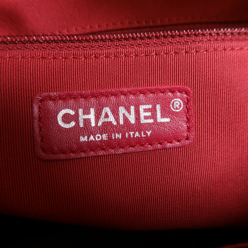 CHANEL 牛皮皮革Gabrielle Medium鏈帶肩背袋-5