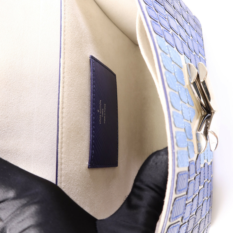 LOUIS VUITTON Epi Twist MM鏈帶肩背袋-4