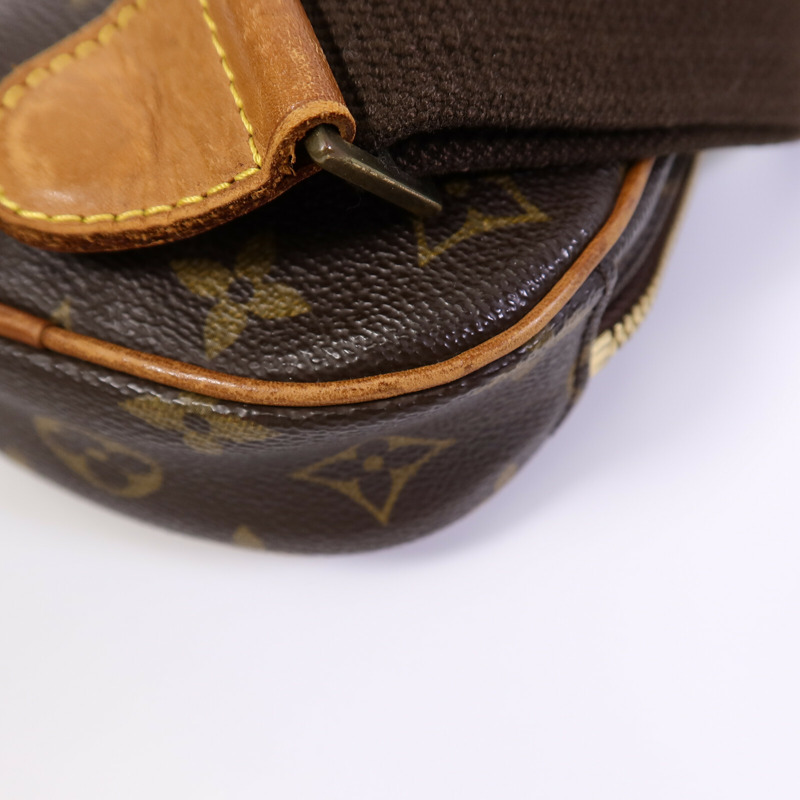 LOUIS VUITTON Monogram Pochette Gange肩背袋-11