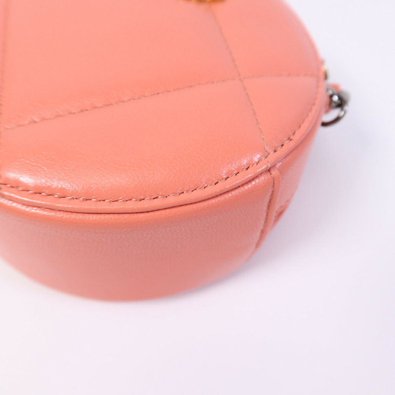 CHANEL 羊皮皮革Chanel 19 Clutch Bag鏈帶肩背袋-10