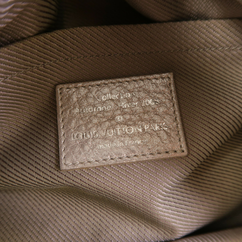 LOUIS VUITTON Monogram Shimmer Comete肩背袋-6