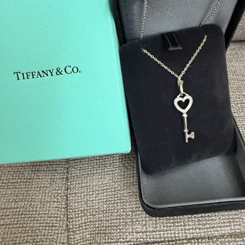 Tiffany&co. 柏金鑲鑽 key心型項鏈-3