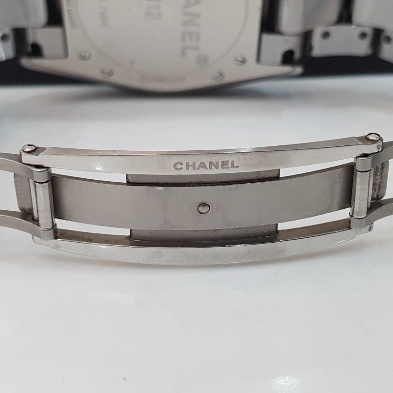 【大眾名錶】CHANEL 香奈兒 J12系列 H2979 2013/01 輕量化鈦陶瓷 阿拉伯數字面盤 折疊扣 錶徑38mm 自動上鍊 大眾名錶G280-8