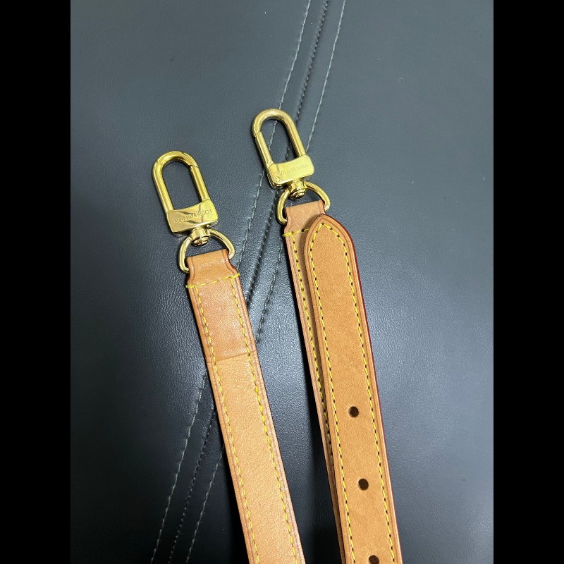 Lv Saumur BB
雙子星老花小號馬鞍包-22