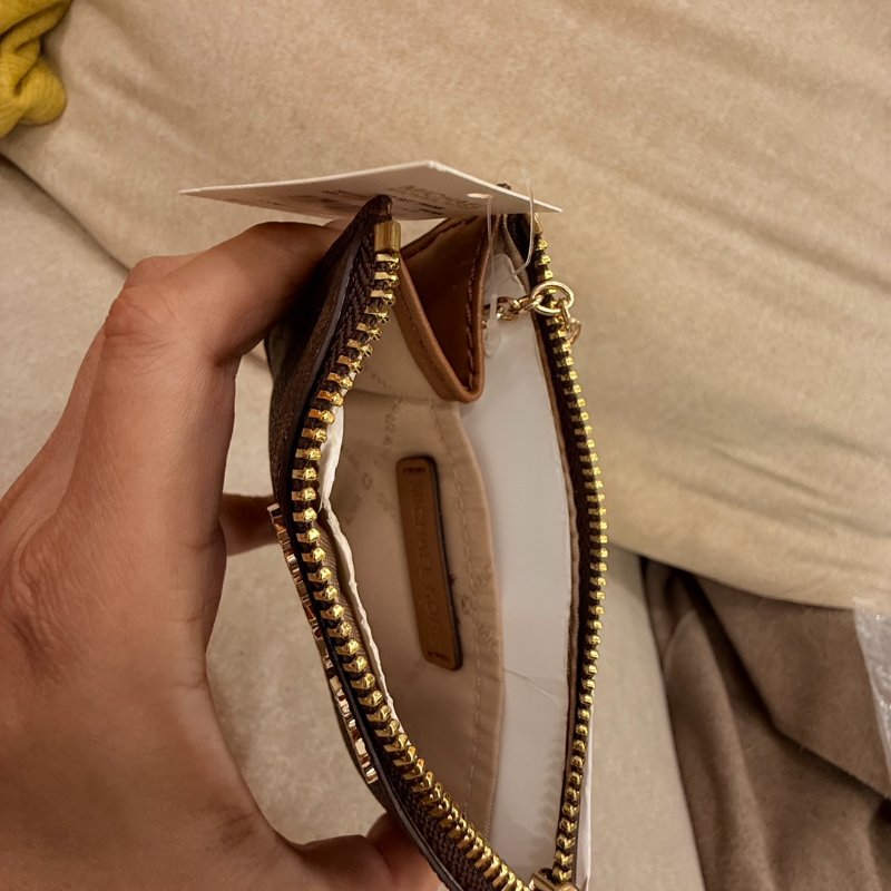 💖全新💖Michael   Kors 卡夾鑰匙零錢包 🪄全新優惠價$3300🪄-2