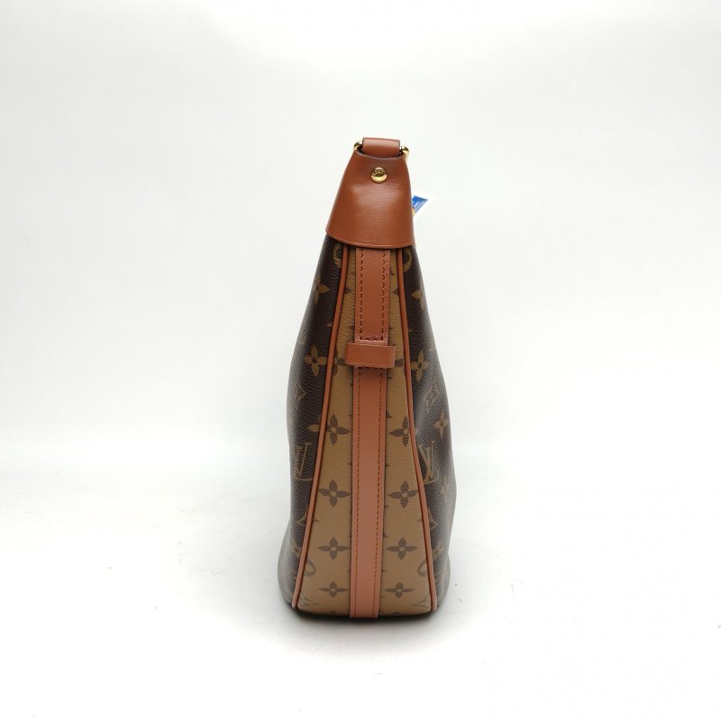 LOUIS VUITTON LoopHobo大豌豆月亮包老花PVC晶片肩背包-3