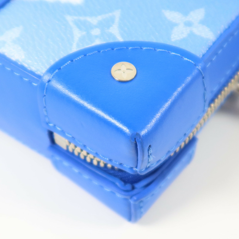 LOUIS VUITTON Monogram Clouds Soft Trunk Wallet銀扣肩背袋-11