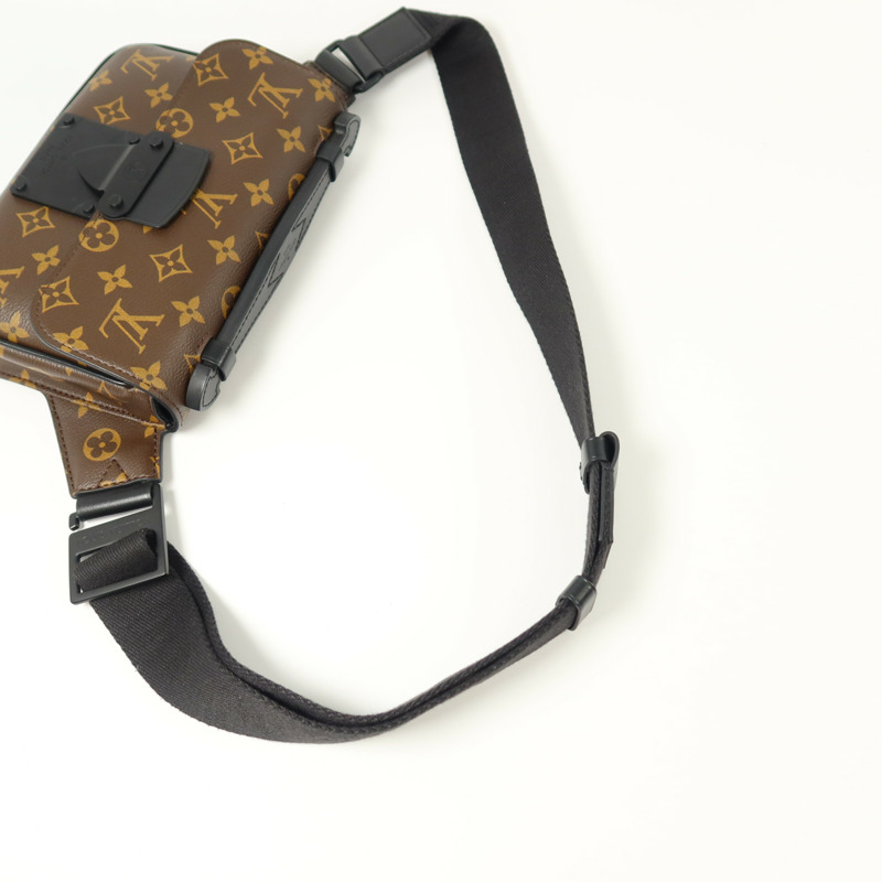 LOUIS VUITTON Monogram S Lock Messenger肩背袋-6